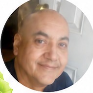 Lee Mercado, customer